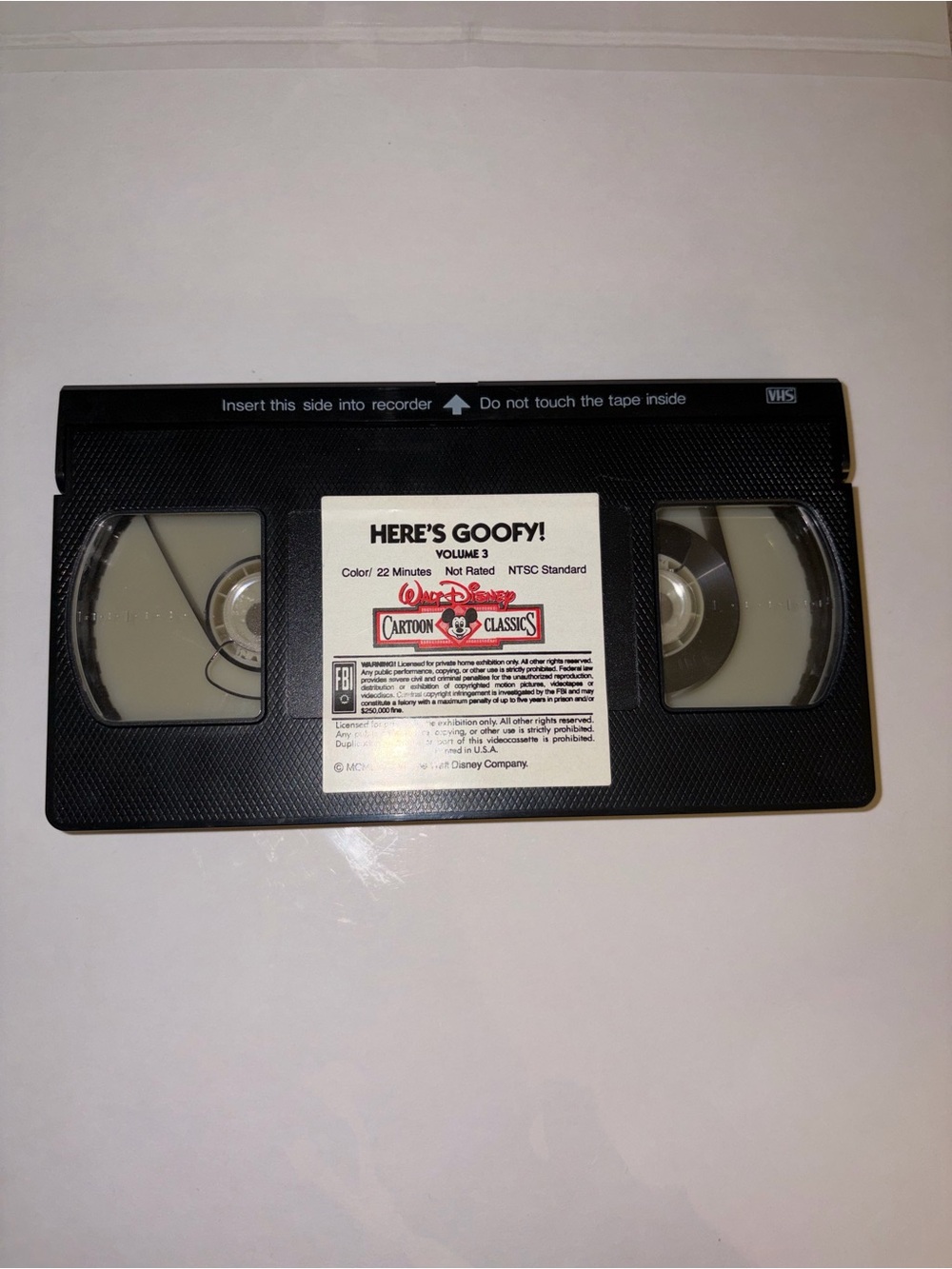 Walt Disney Cartoon Classics "Here's Goofy!" VHS - Picture 3 of 3